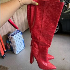 Red Crocodile skin Heeled Boots